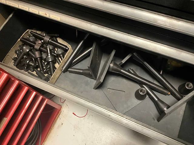 Volkswagen & audi t10133 grote partij speciaal gereedschap met opbergkast - afbeelding 20 van  21