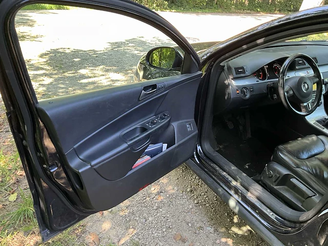 Volkswagen avant passat 1.6d leder navi personenauto - afbeelding 27 van  50