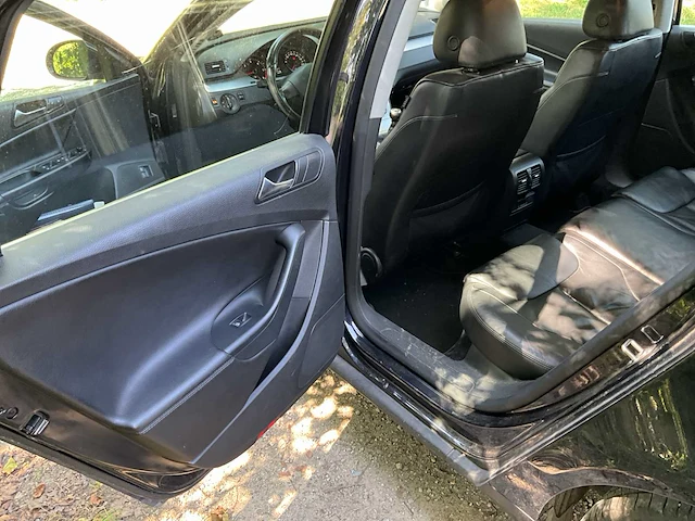 Volkswagen avant passat 1.6d leder navi personenauto - afbeelding 28 van  50