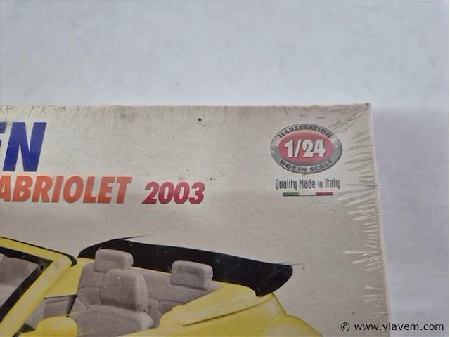 Volkswagen beetle 1:24 modelbouw metaal - afbeelding 3 van  3