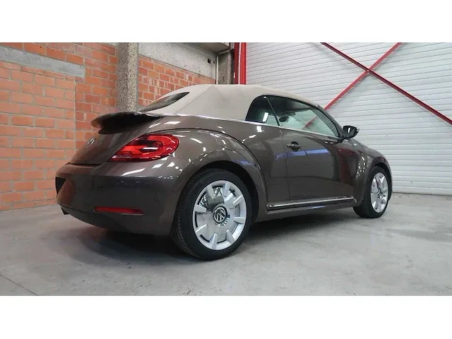 Volkswagen beetle 70s editie - afbeelding 2 van  73