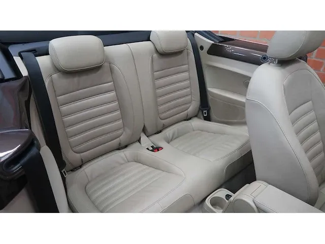 Volkswagen beetle 70s editie - afbeelding 51 van  73