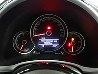 Volkswagen beetle cabrio 50's edition 1.6 tdi - afbeelding 32 van  52