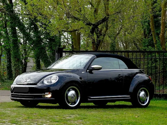 Volkswagen beetle cabrio 50's edition 1.6 tdi - afbeelding 41 van  52