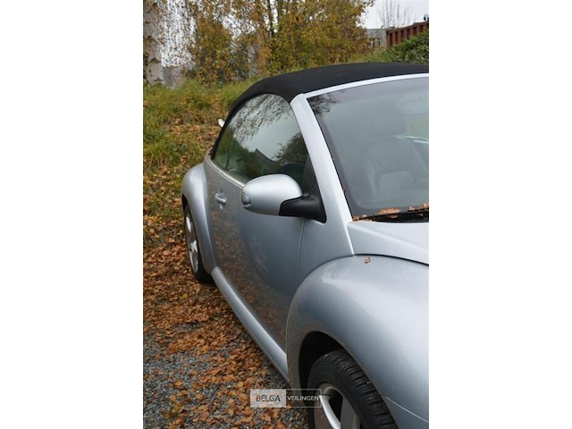 Volkswagen beetle cabrio - afbeelding 8 van  23