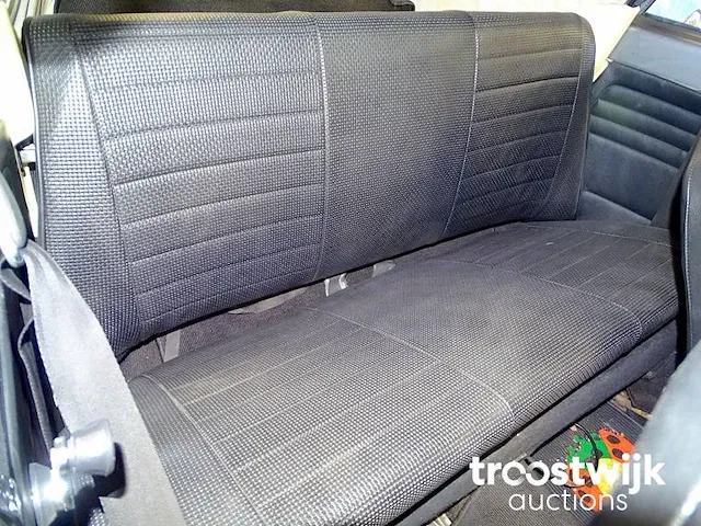 Volkswagen beetle / kever cabriolet karmann 1.6 - afbeelding 25 van  42