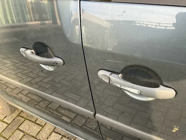 Volkswagen caddy (2009) - afbeelding 14 van  32