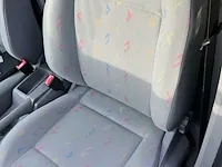 Volkswagen caddy (2009) - afbeelding 17 van  32