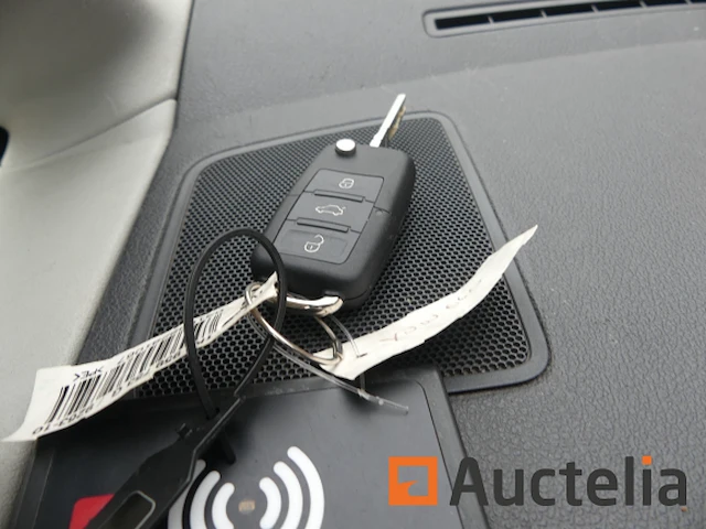 Volkswagen caddy auto (2008-vin:wv2zzz2kz9x042161) - afbeelding 17 van  32
