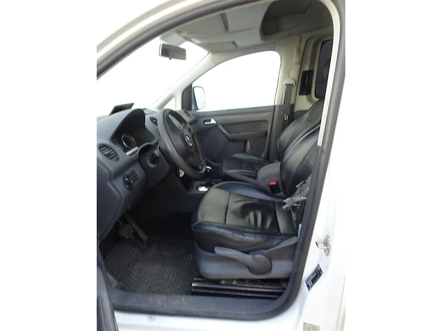 Volkswagen caddy maxi - afbeelding 17 van  20