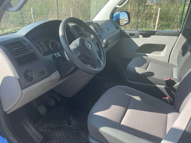 Volkswagen caravelle - 2010 - afbeelding 6 van  43