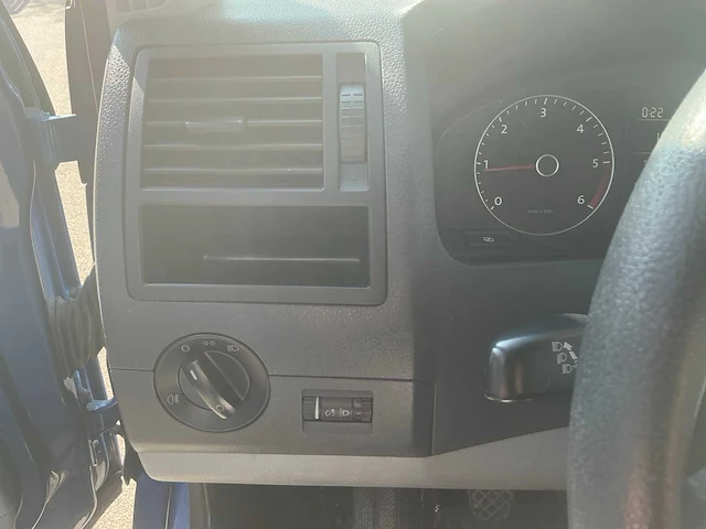 Volkswagen caravelle - 2010 - afbeelding 9 van  43