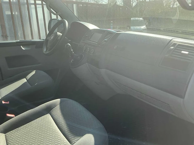 Volkswagen caravelle - 2010 - afbeelding 20 van  43