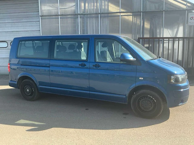 Volkswagen caravelle - 2010 - afbeelding 12 van  43