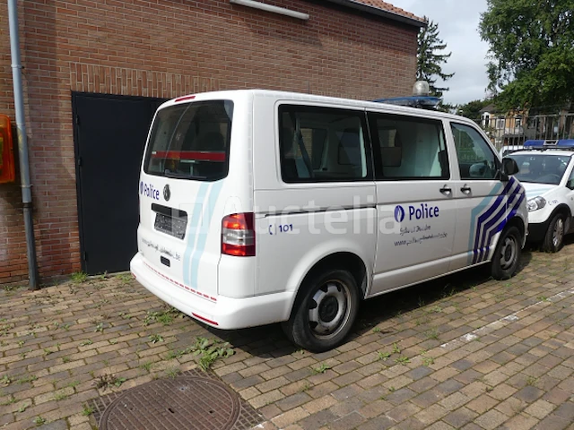 Volkswagen combi bestelwagen (2015-189.679 km-vin:wv2zzz7hzex017082) - afbeelding 4 van  21