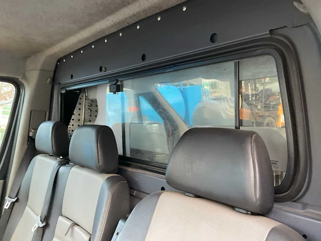 Volkswagen crafter lichte vrachtwagen. - afbeelding 14 van  27
