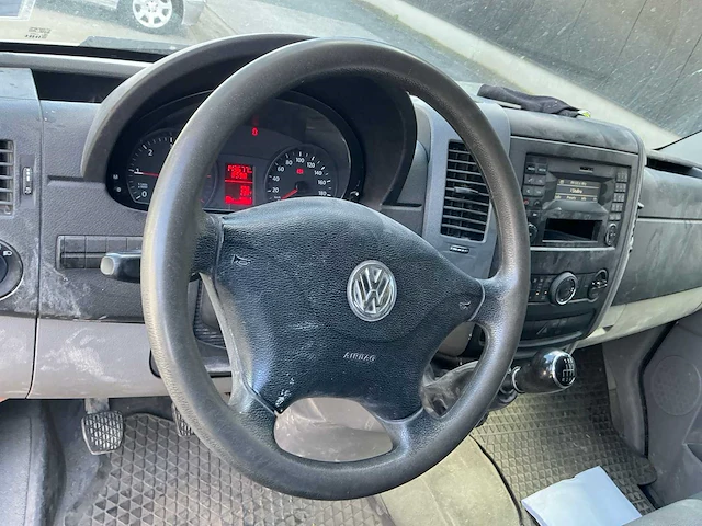 Volkswagen crafter lichte vrachtwagen - afbeelding 4 van  15