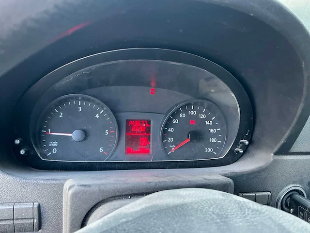 Volkswagen crafter lichte vrachtwagen - afbeelding 5 van  15
