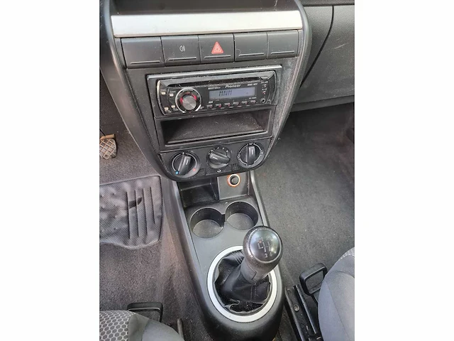 Volkswagen fox - 2007 - afbeelding 9 van  19