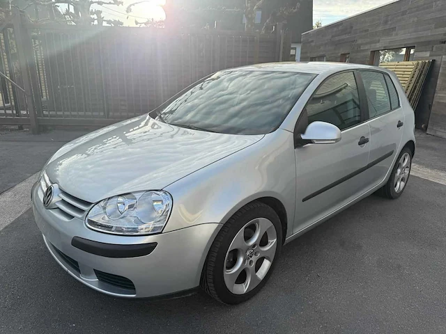 Volkswagen golf - 2006 - afbeelding 1 van  17