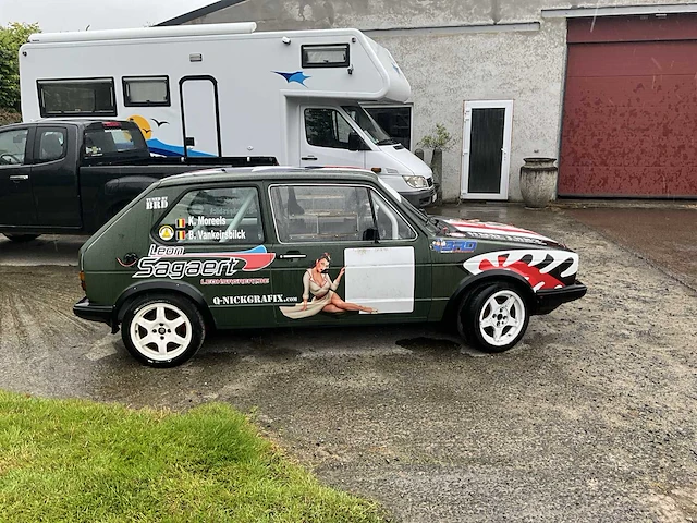 Volkswagen golf 1 oldtimer - 1982 - afbeelding 10 van  28