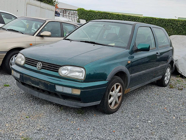 Volkswagen golf 1.9d diesel 1997 (marge) (project-staat) - afbeelding 1 van  1