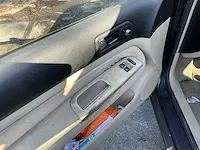 Volkswagen golf personenauto - afbeelding 5 van  28