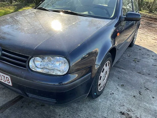 Volkswagen golf personenauto - afbeelding 7 van  28
