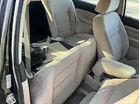 Volkswagen golf personenauto - afbeelding 14 van  28