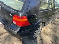 Volkswagen golf personenauto - afbeelding 15 van  28