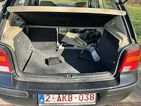Volkswagen golf personenauto - afbeelding 16 van  28