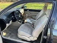 Volkswagen golf personenauto - afbeelding 28 van  28