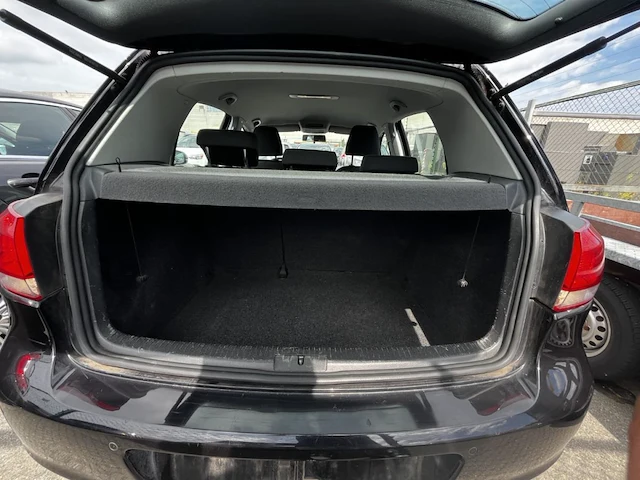 Volkswagen golf vi 1.6 cr tdi bluemotion dpf 105,2011 - afbeelding 9 van  23