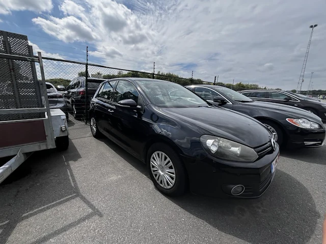 Volkswagen golf vi 1.6 cr tdi bluemotion dpf 105,2011 - afbeelding 17 van  23