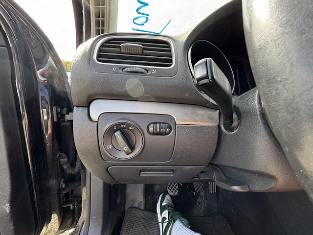 Volkswagen golf vi 1.6 cr tdi bluemotion dpf 105,2011 - afbeelding 9 van  27