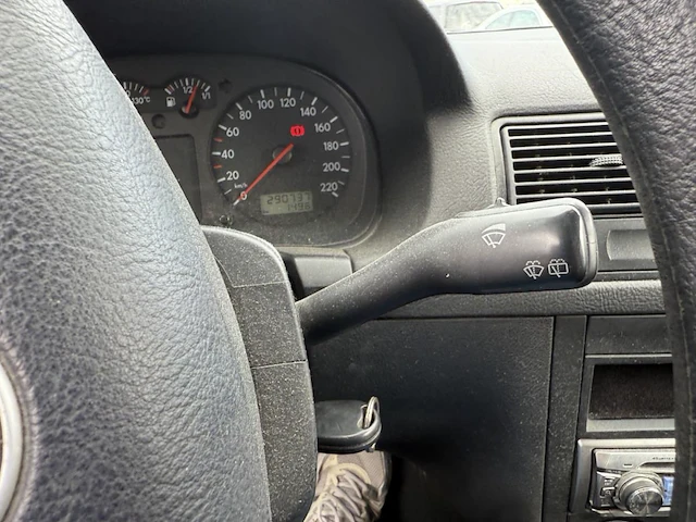 Volkswagen golf,2002 - afbeelding 4 van  25