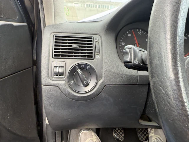 Volkswagen golf,2002 - afbeelding 6 van  25
