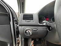 Volkswagen golf,2004 - afbeelding 9 van  45