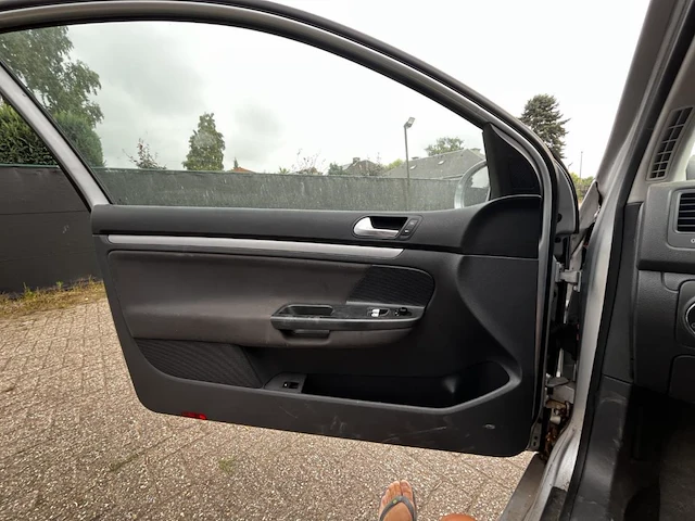 Volkswagen golf,2004 - afbeelding 10 van  45