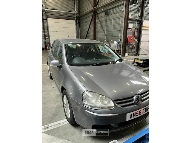 Volkswagen golf - afbeelding 2 van  5