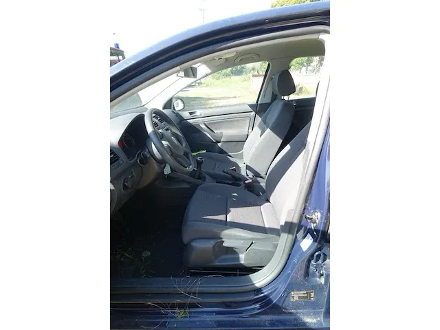 Volkswagen golf - afbeelding 5 van  9