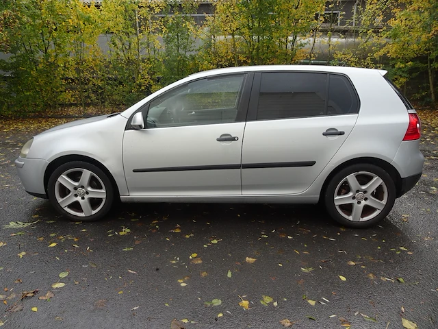 Volkswagen golf - afbeelding 1 van  20