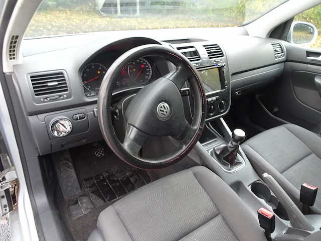 Volkswagen golf - afbeelding 17 van  20