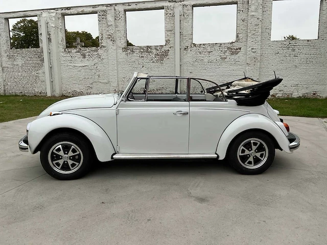 Volkswagen kever 1302s cabrio - 1971 - afbeelding 10 van  32