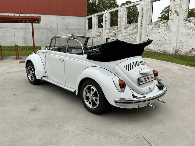 Volkswagen kever 1302s cabrio - 1971 - afbeelding 11 van  32