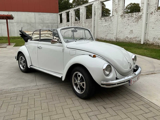 Volkswagen kever 1302s cabrio - 1971 - afbeelding 15 van  32