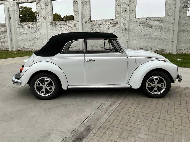 Volkswagen kever 1302s cabrio - 1971 - afbeelding 29 van  32