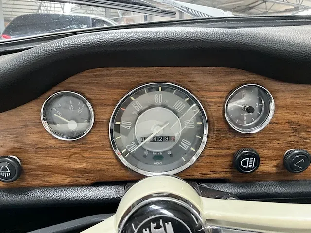 Volkswagen kharmann ghia - afbeelding 10 van  31