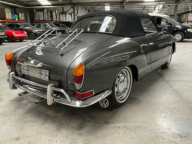 Volkswagen kharmann ghia - afbeelding 27 van  31
