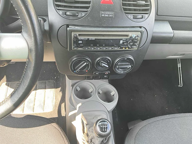 Volkswagen newbeetle - 2004 - afbeelding 7 van  20